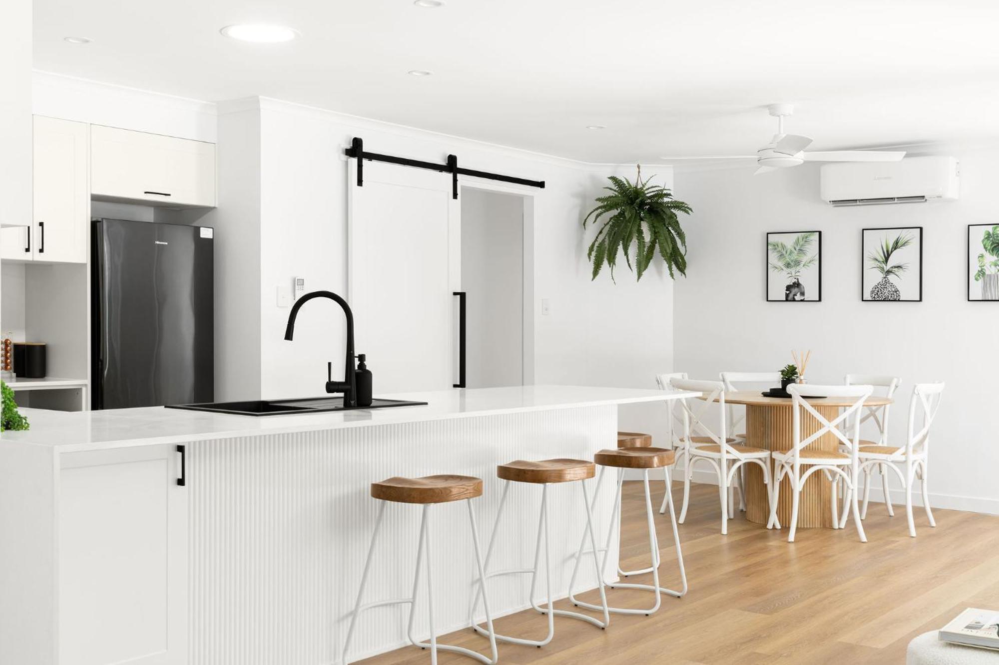 Amiri On Holbrook - Pet Friendly Hotel Yaroomba Luaran gambar